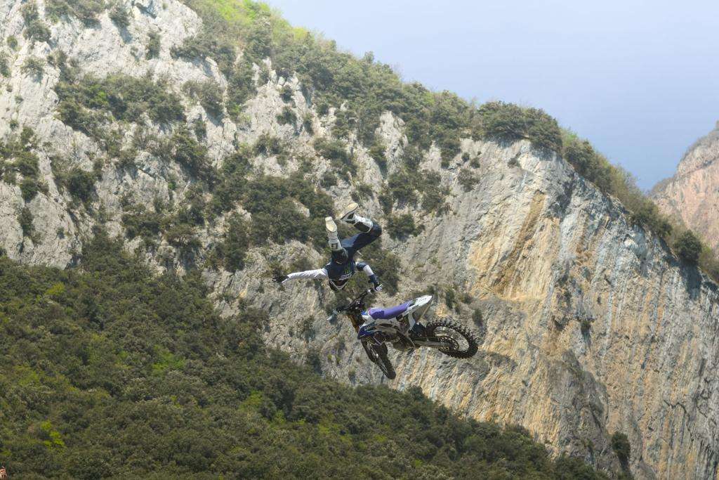 MXGP Trentino: Torna lo spettacolo del MXGP ad Arco di Trento. Trionfo per Gajser e Adamo, riflettori puntati sul ritorno di Tony Cairoli 8 FNM8080