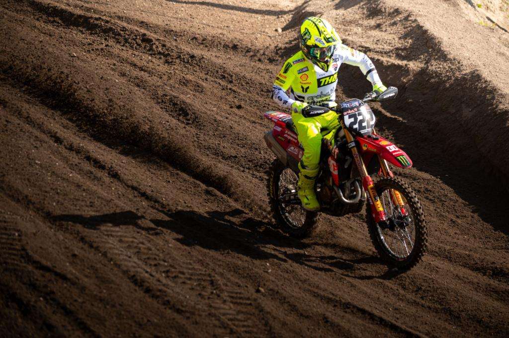 MXGP Trentino: Torna lo spettacolo del MXGP ad Arco di Trento. Trionfo per Gajser e Adamo, riflettori puntati sul ritorno di Tony Cairoli 22 FNM 4832 1
