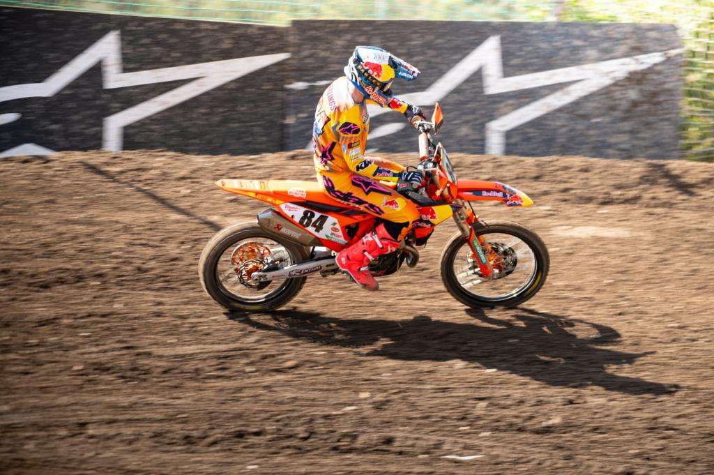 MXGP Trentino: Torna lo spettacolo del MXGP ad Arco di Trento. Trionfo per Gajser e Adamo, riflettori puntati sul ritorno di Tony Cairoli 24 FNM 4920