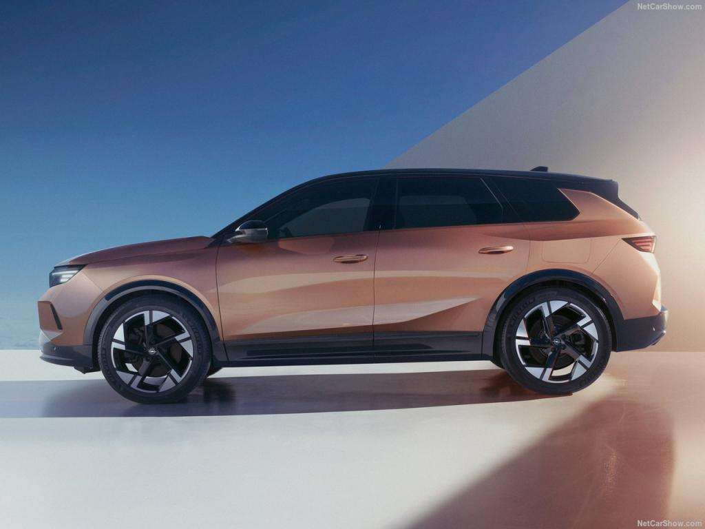 Guida all'acquisto: Opel Grandland, evoluzione di stile e spazio 3 Opel Grandland 2025 1280 e47de4b332ff3b05de5928f600ffe9f271