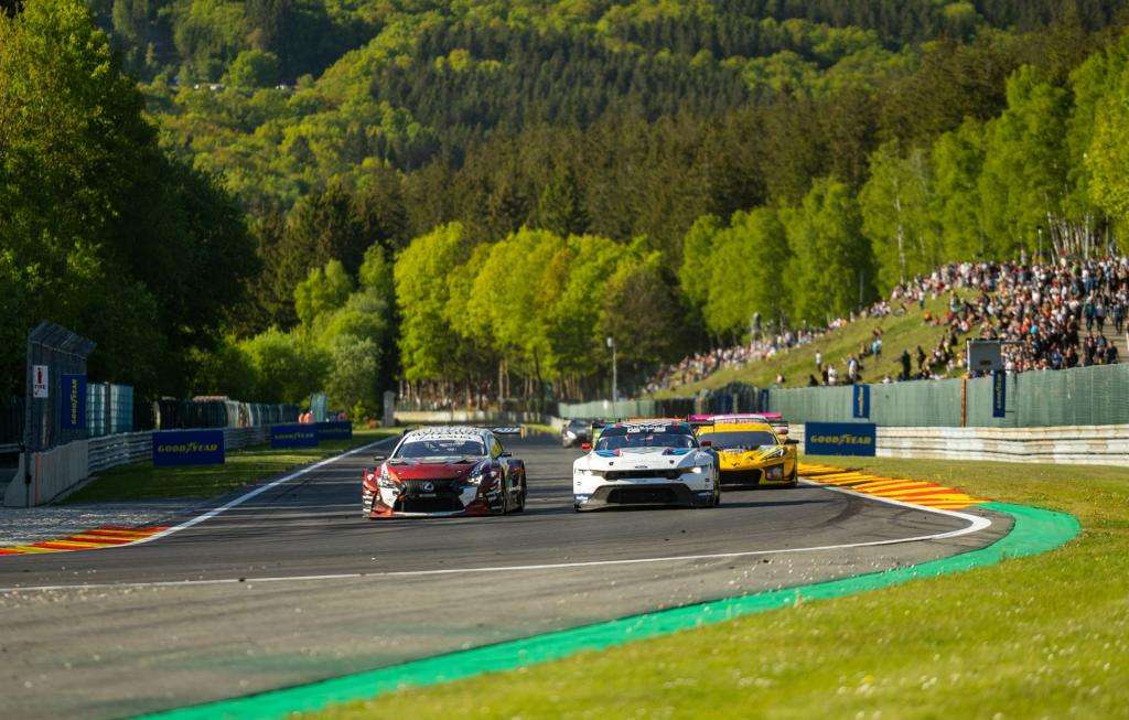 Ferrari domina a Spa: doppietta storica e terza vittoria consecutiva nel WEC 10 6h Spa 9