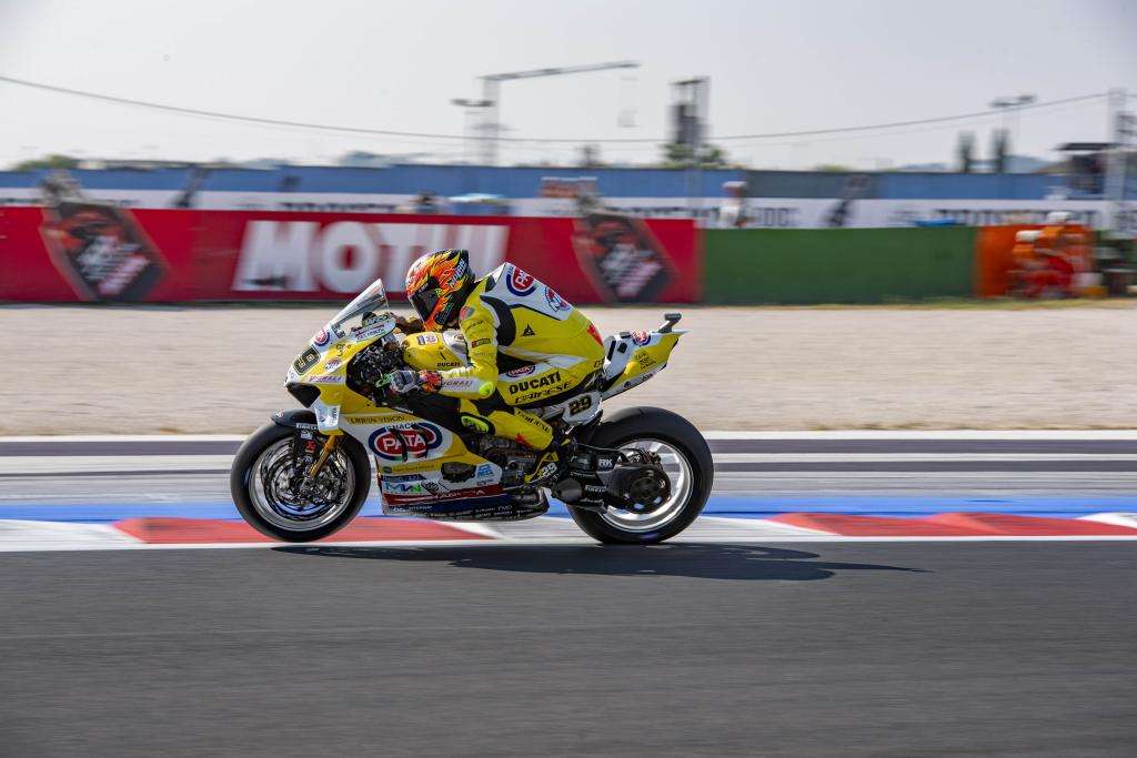 Andrea Iannone - TEAM PATA GO ELEVEN