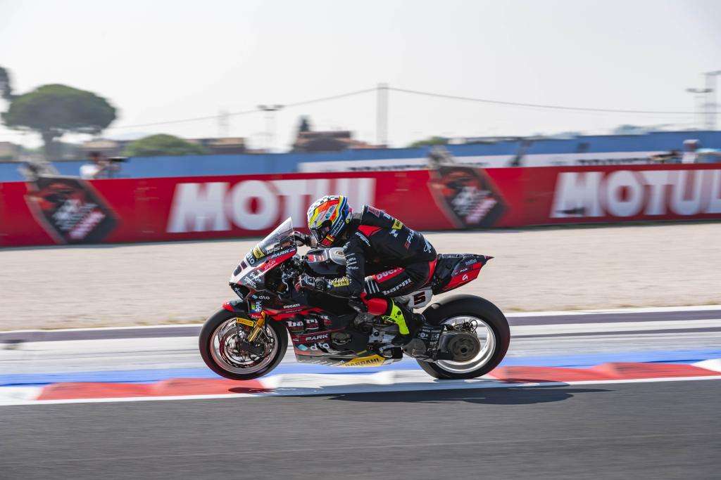 Bulega in pole a Misano, ma scintille in pista con Iannone e Petrucci 7 DSC 7081
