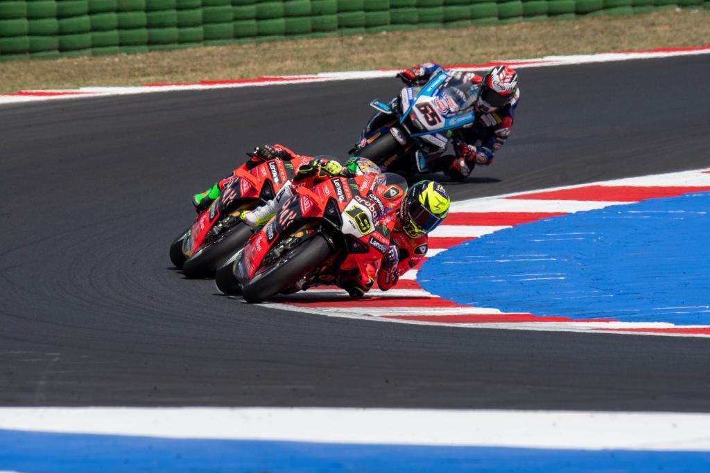 Superbike Misano: Razgatlioglu domina e riapre il Mondiale. Bulega secondo, Bautista terzo 3 ITA 7777