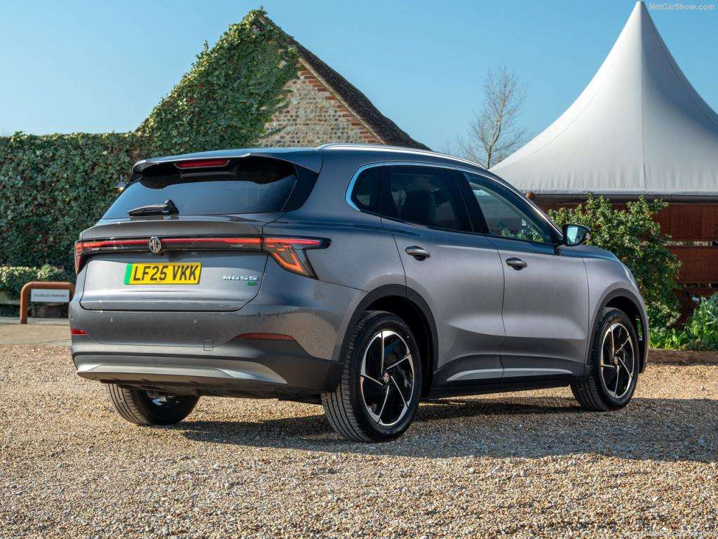 Auto Notizie: MG S5 EV, l'elettrica che unisce grinta, autonomia e spazio. 1 MG S5 EV 2026 1280 ab83fec1083e4ea3cc5db65e717f542d9e