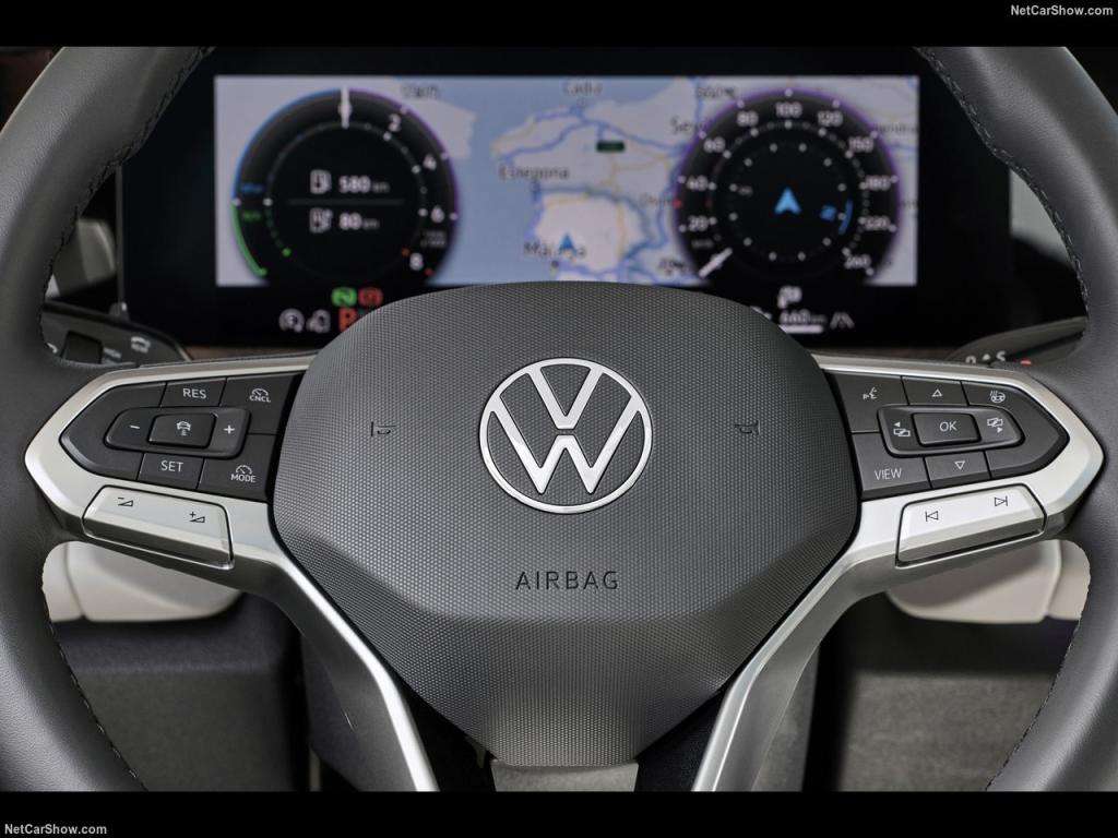 Test Drive: Volkswagen Tayron eHybrid, il SUV capiente che sorprende alla guida 8 Volkswagen Tayron 2025 1280 fdaaf6bd2f399a95eaf766083d13899256