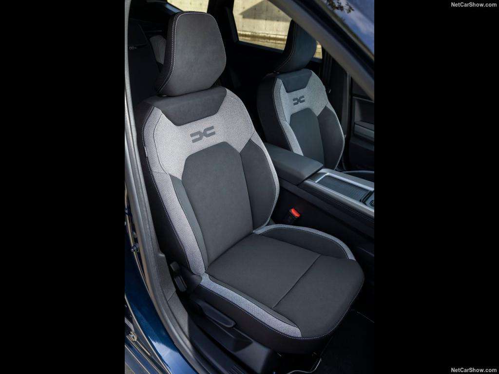 Guida all'acquisto: Dacia Bigster, tra motori, comfort e consumi. 3 Dacia Bigster 2025 1280 91836232f947ff201d663e9809bdbc2f34