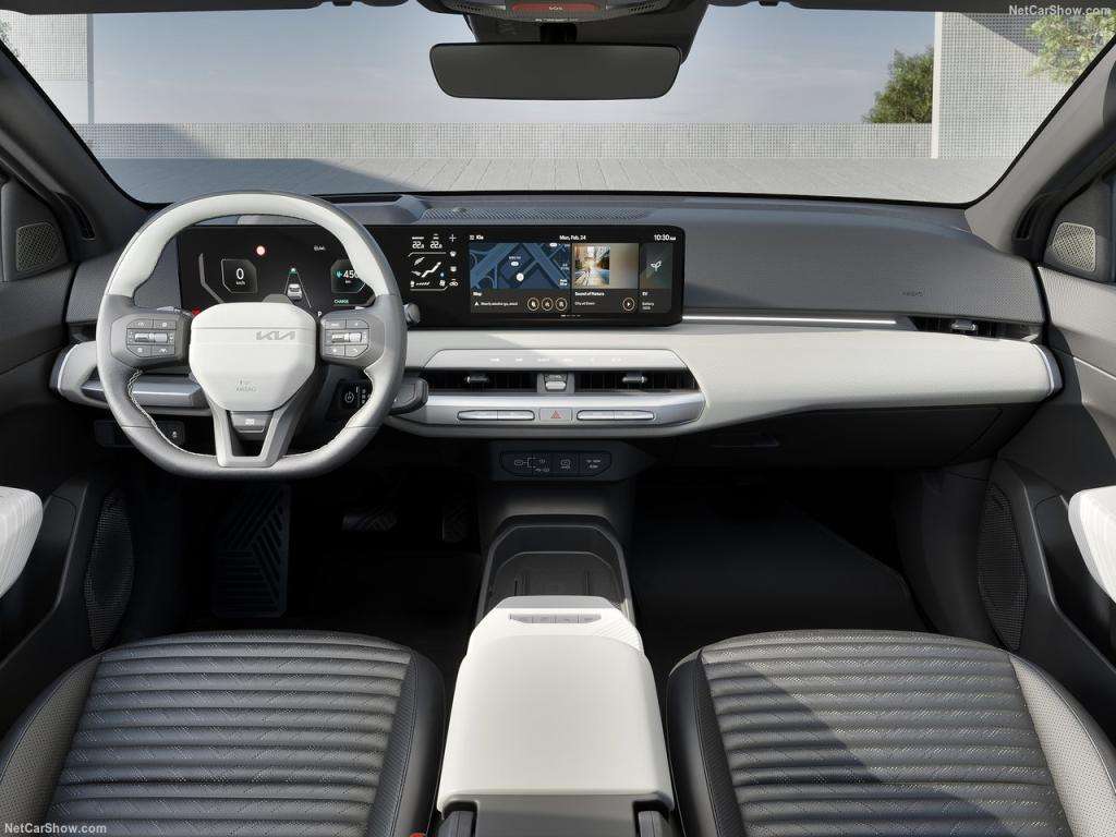 Auto Notizie: Kia EV4, la nuova compatta elettrica tra fastback e hatchback 4 Kia EV4 2026 1280 1872f2ae851f63f0f0d4a4ce40b2ce85a8