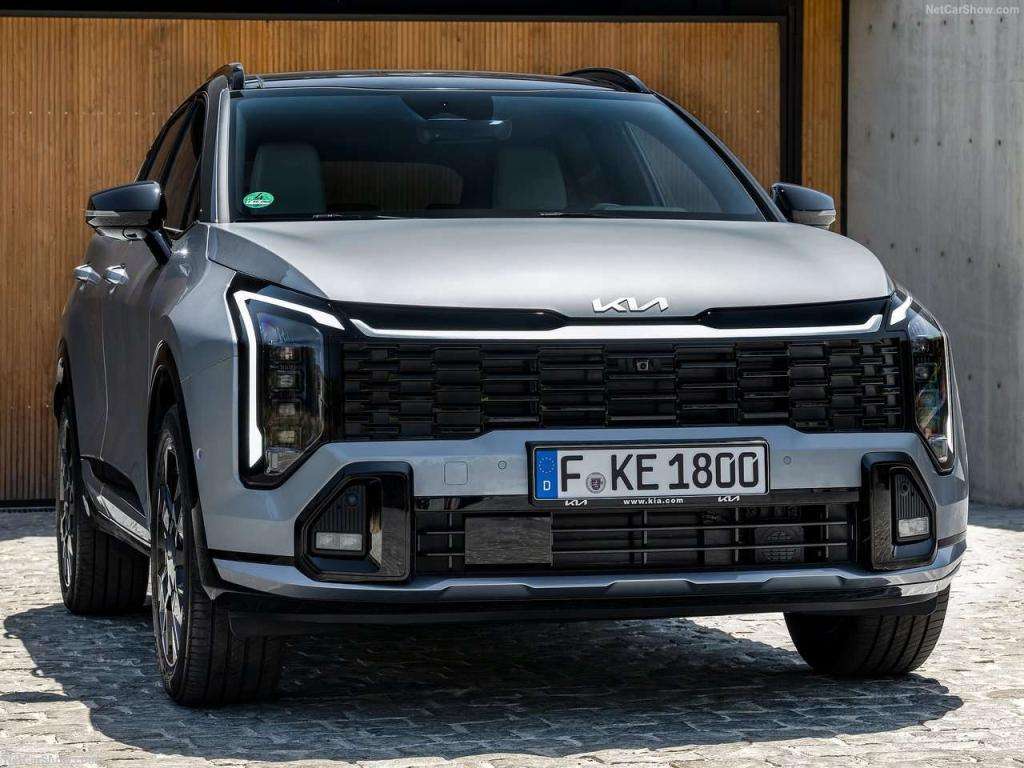 Guida all'acquisto: Confronto tra SUV, Tucson, Sportage e Tiguan diesel, Rav4 full hybrid e 3008 Plug in. 2 Kia Sportage EU Version 2026 1280 685330feaadb15f9facf55f6d0b80e2425