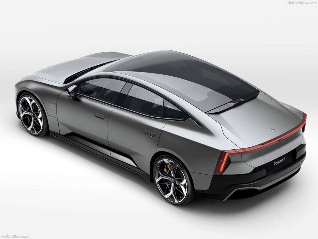 Auto Notizie: Polestar 5, la gran turismo elettrica che ridefinisce il lusso sportivo 2 Polestar 5 2026 1280 4084a00ecdb4a2eec6020c69d040f330f3