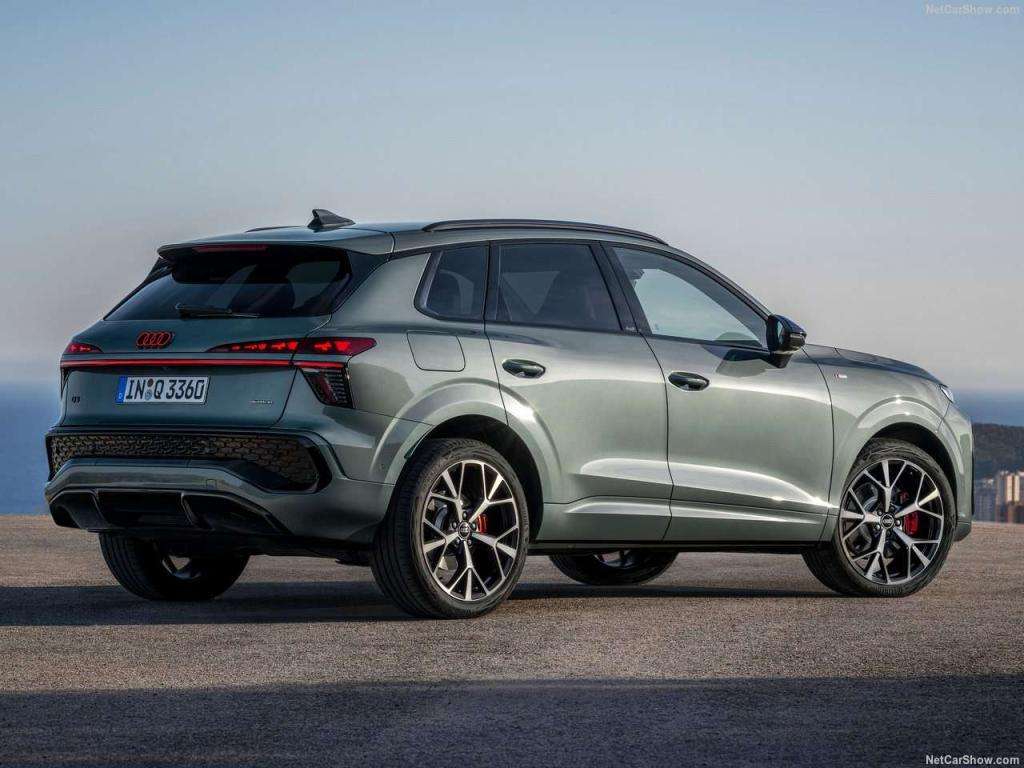 Guida all'Acquisto: Nuova Audi Q3, Analisi e Confronto con le Rivali Premium 1 Audi Q3 2026 1280 db18ecb6aef4e79a63e7764370c697b80f