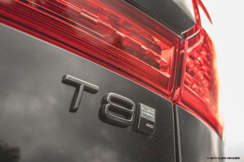 Analisi Tecnica: Confronto dei sistemi ibridi Plug-in SUV alto di gamma 9 Volvo XC60 T8 Black Edition Auto Class Magazine 018 800x533 1