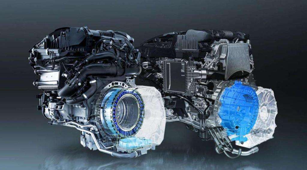 Best Engine: Mercedes-AMG E53 Hybrid 4MATIC+, quando potenza e efficienza si incontrano 3 5
