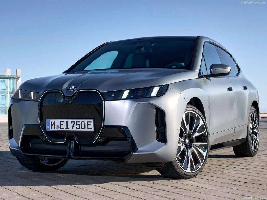 Guida all'acquisto: Confronto tra Volvo ES90, Mercedes EQS SUV e BMW iX 8 BMW iX 2026 1280 263ad0f422295c6aafa971a23014b75042