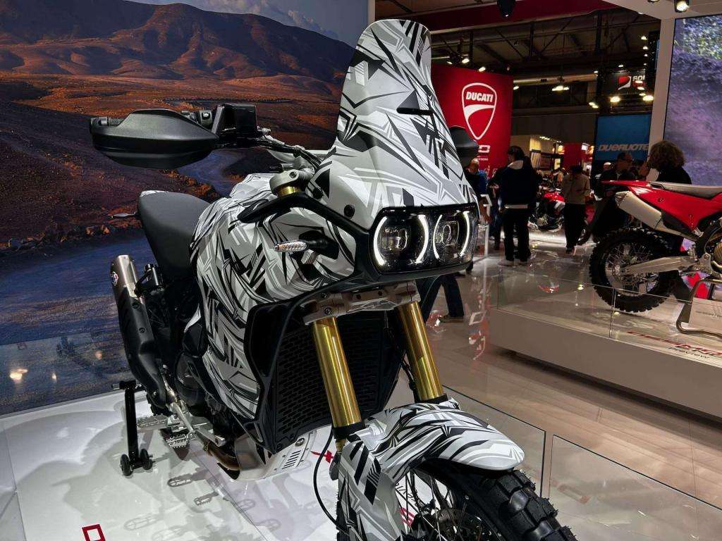 EICMA 2025: Ducati Ducati DesertX, Nuova era per l’avventura. 4 Ducati Desert X preview EICMA 2025 4