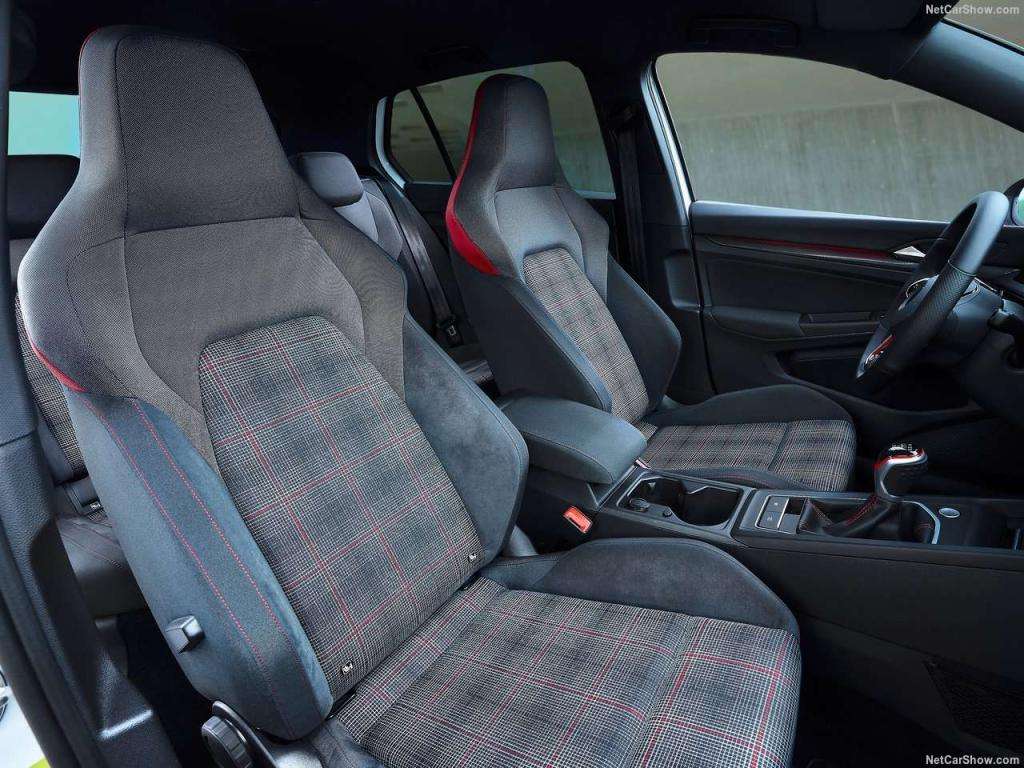 Test Drive Hot Hatch: Volkswagen Golf VIII GTI, la conferma di un icona 7 Volkswagen Golf GTI 2021 1280 6031d70e8f2ba821ddcf1490b590509f9e