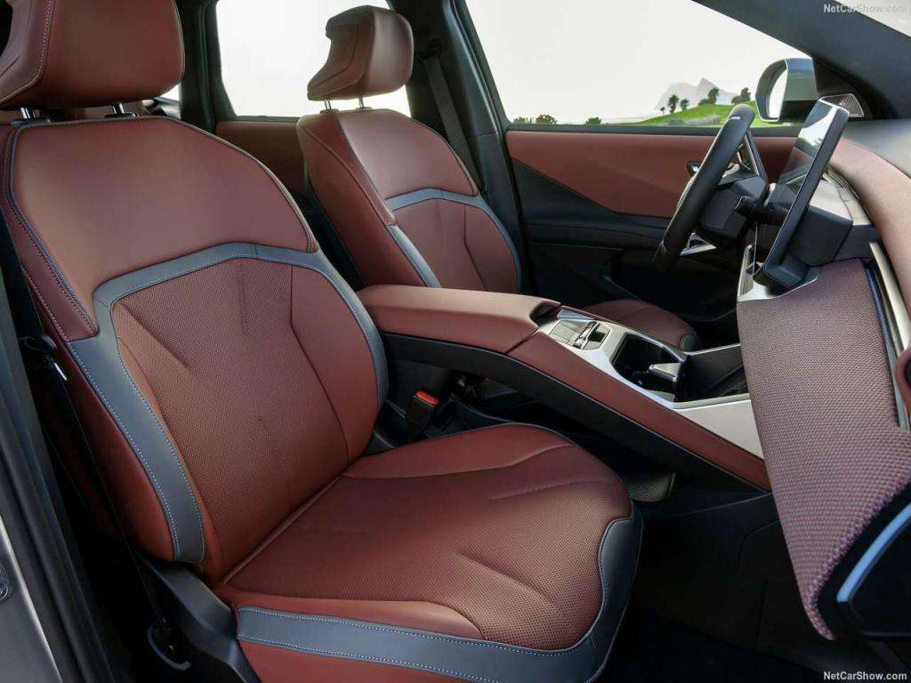 Auto notizie: BMW iX3 elettrica, prezzi, allestimenti e caratteristiche 3 BMW iX3 2026 1280 54250ca174357b78c2dce0f72a6e1d7f03