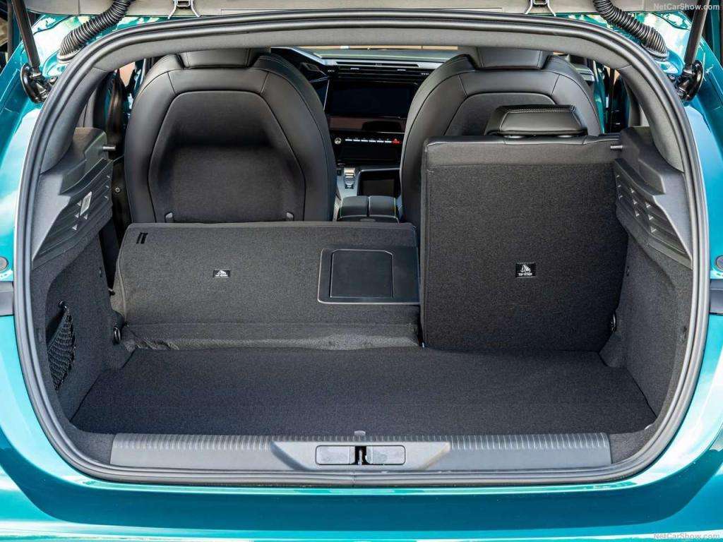 Guida all'Acquisto: Peugeot 308, La Berlina Francese che Sfida la Regina del Segmento 4 Peugeot 308 2026 1280 4931353c3dbe60d1c84ed0a7d5b7b2e055