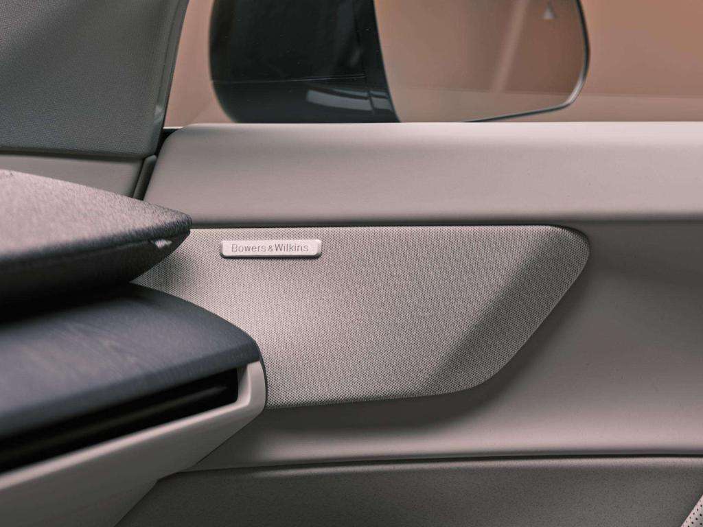 Anteprima Auto: La Volvo EX60, il nuovo SUV di medio elettrico che ridefinisce gli standard della mobilità sostenibile 5 20251214 EX60 MEDIA 025