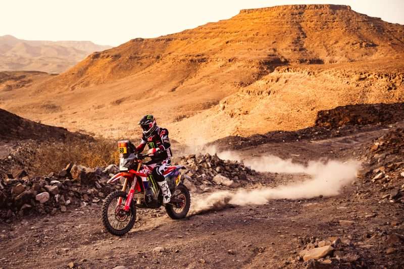 Dakar 2026, tappa 3: Ford detta legge ad Al-Ula, Guthrie nuovo leader. Nelle moto risponde Honda con Schaerina 1 695b9b8bdc8047.28682124