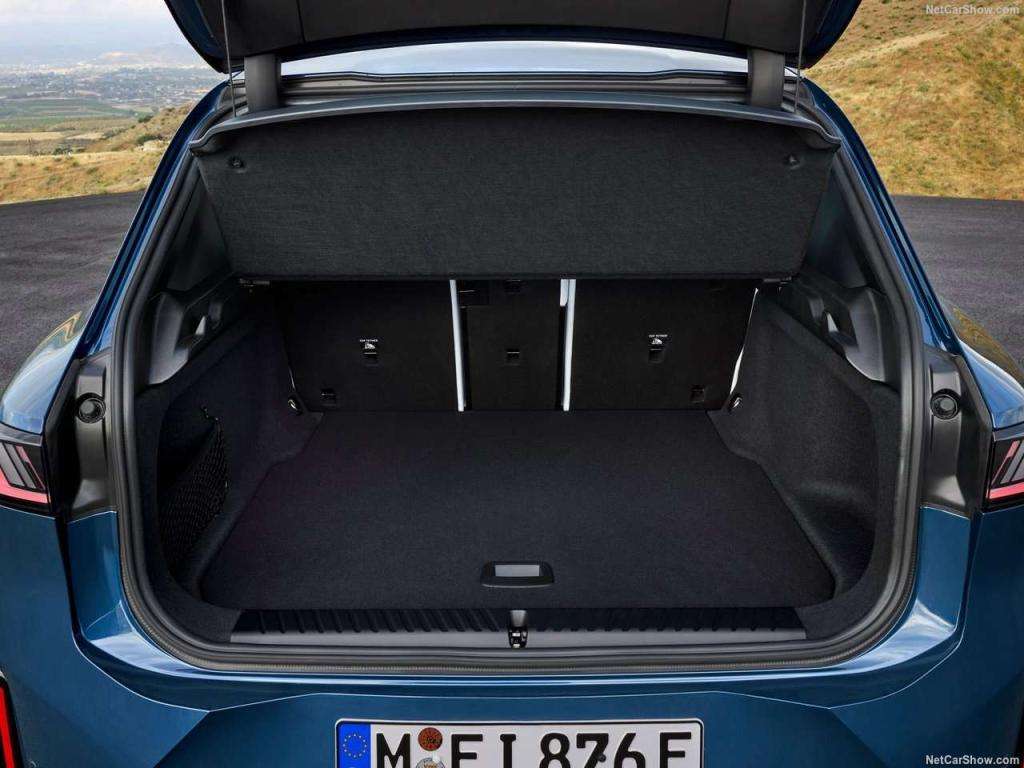 BMW iX3 2026 1280 b98e241b5f37af9d6f2927bbfc24a7d3ea