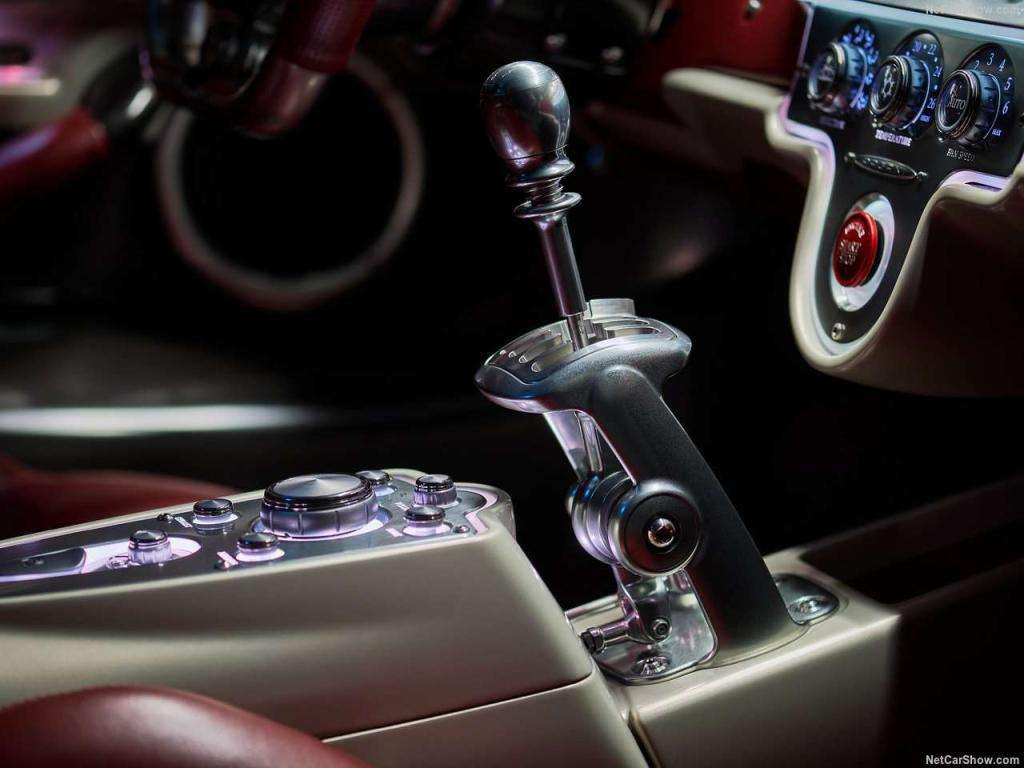 Hypercar iconiche: Pagani Utopia, L’elogio della Meccanica Pura nell’Era Digitale 1 Pagani Utopia 2023 1280 0bb358db01e1c6b938f9a844e145877399