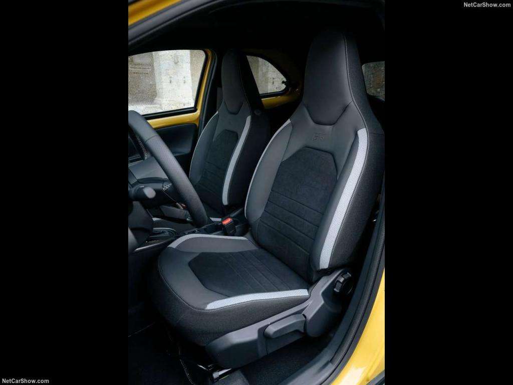 Guida all'acquisto: Toyota Aygo X, la citycar che punta in alto 1 Toyota Aygo X 2026 1280 3f2d9451d5acd890e87c65b958bf730ec3