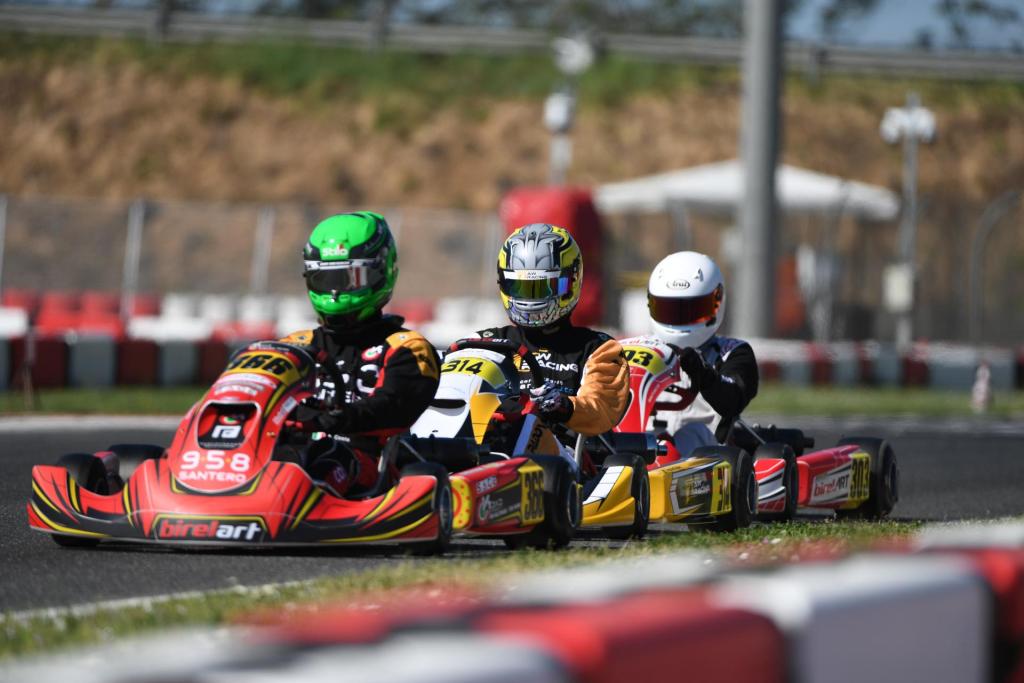 EasyKart infiamma Viterbo. 8 D5R 4956