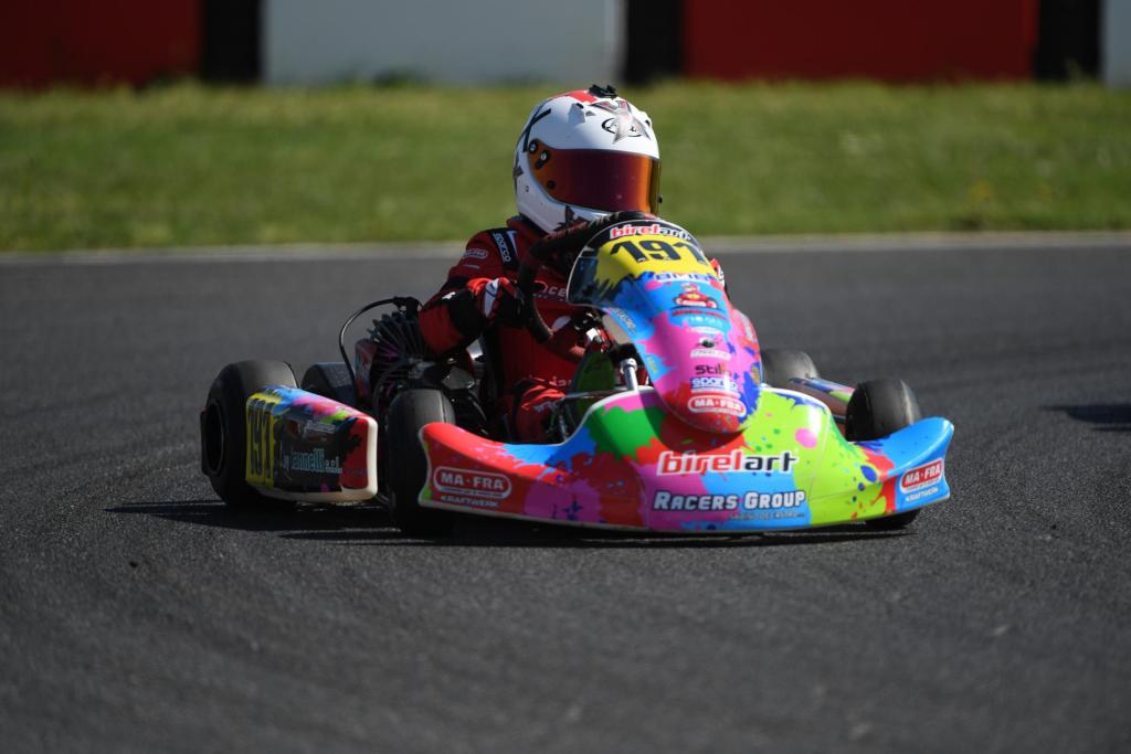 EasyKart infiamma Viterbo. 3 D5R 6597