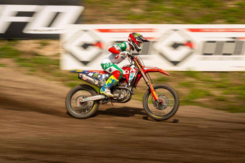 MXGP TRENTINO: Pioggia e spettacolo a Pietramurata, Herlings vince il GP, Sacha Coenen fa doppietta 3 FNM8321