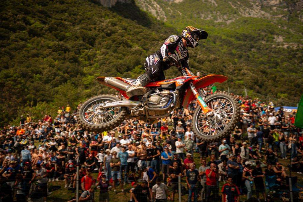 MXGP TRENTINO: Pioggia e spettacolo a Pietramurata, Herlings vince il GP, Sacha Coenen fa doppietta 16 FNM8511