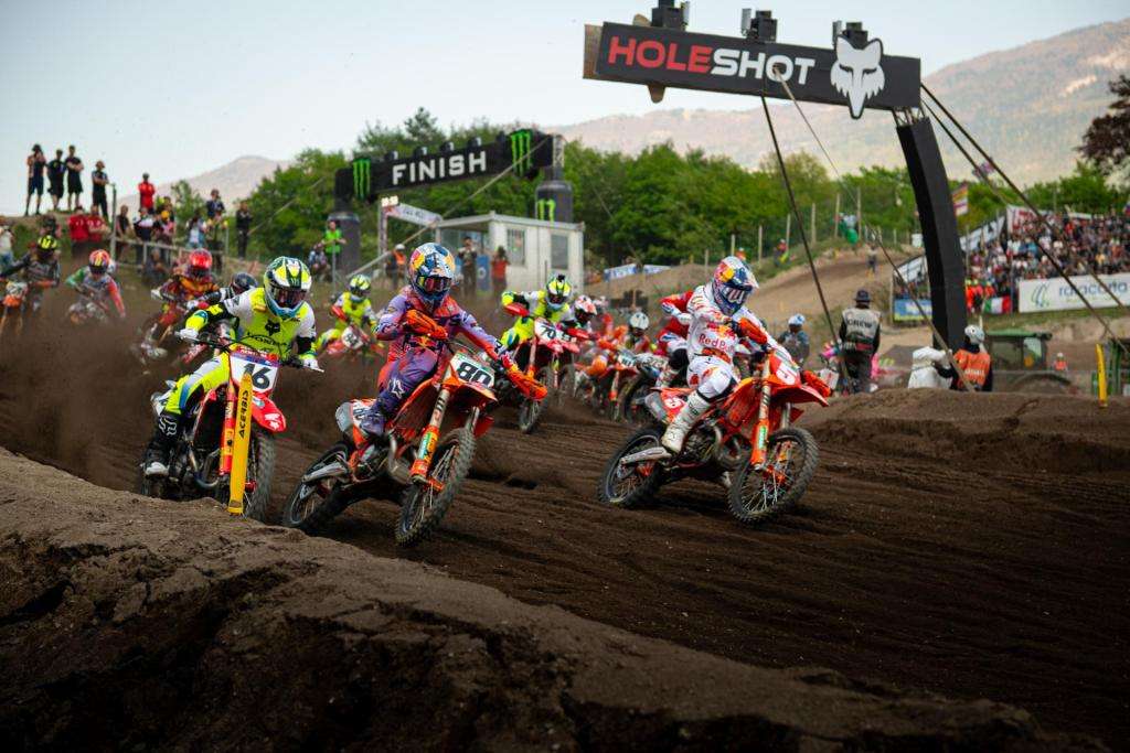 MXGP TRENTINO: Pioggia e spettacolo a Pietramurata, Herlings vince il GP, Sacha Coenen fa doppietta 20 FNM8729 2