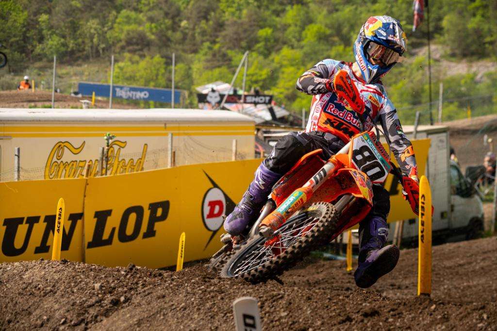 MXGP TRENTINO: Pioggia e spettacolo a Pietramurata, Herlings vince il GP, Sacha Coenen fa doppietta 7 FNM 1818