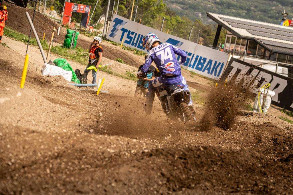 MXGP TRENTINO: Pioggia e spettacolo a Pietramurata, Herlings vince il GP, Sacha Coenen fa doppietta 25 FNM 2545