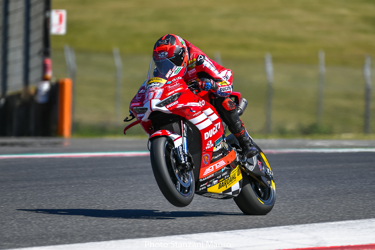 CIV Mugello: Pirro e Delbianco si dividono la Superbike, Antonelli e Fuligni protagonisti in Supersport 21 Mauro Stanzani 1518