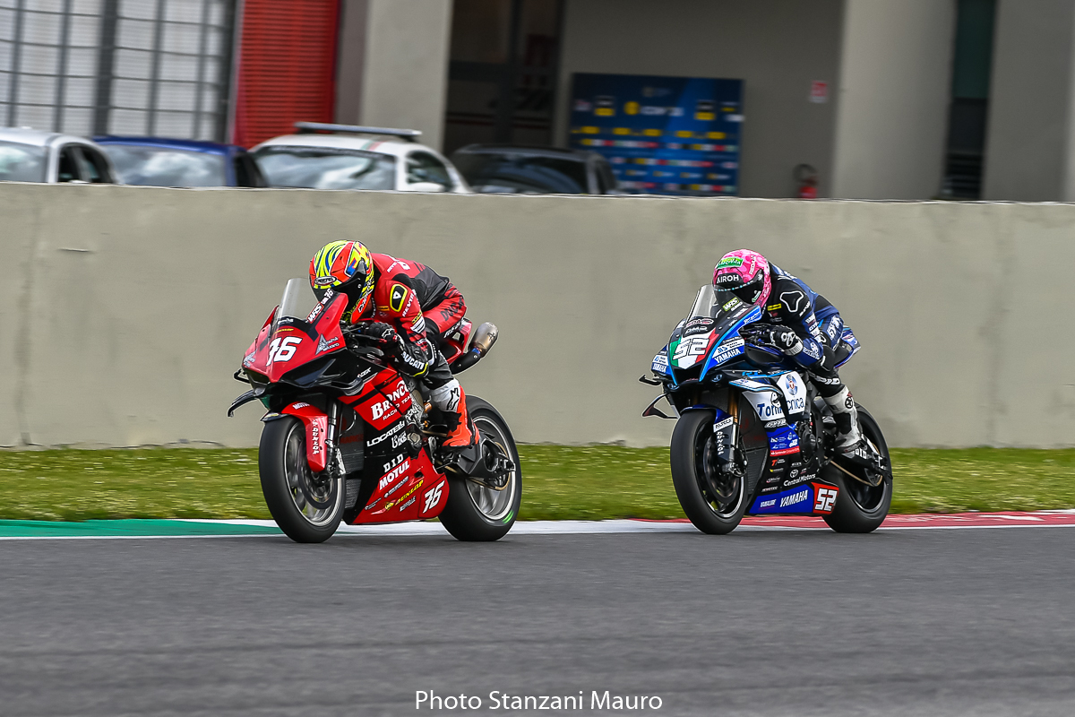 CIV Mugello: Pirro e Delbianco si dividono la Superbike, Antonelli e Fuligni protagonisti in Supersport 16 Mauro Stanzani 2080