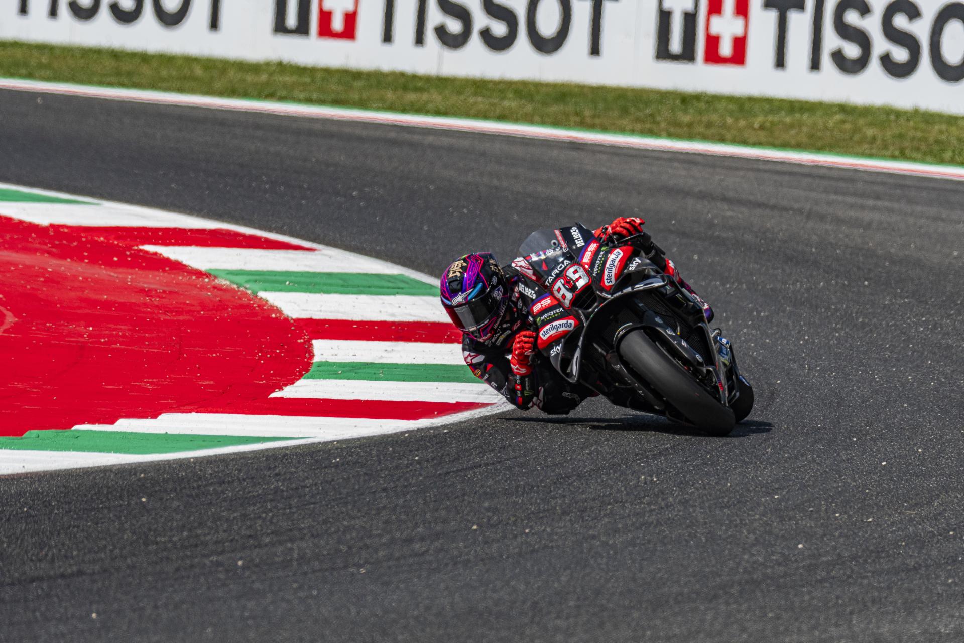 MotoGP Mugello 2026, Di Giannantonio domina il venerdì davanti al pubblico di casa 7 MotoGP GP San Marino 2025free practice 22320
