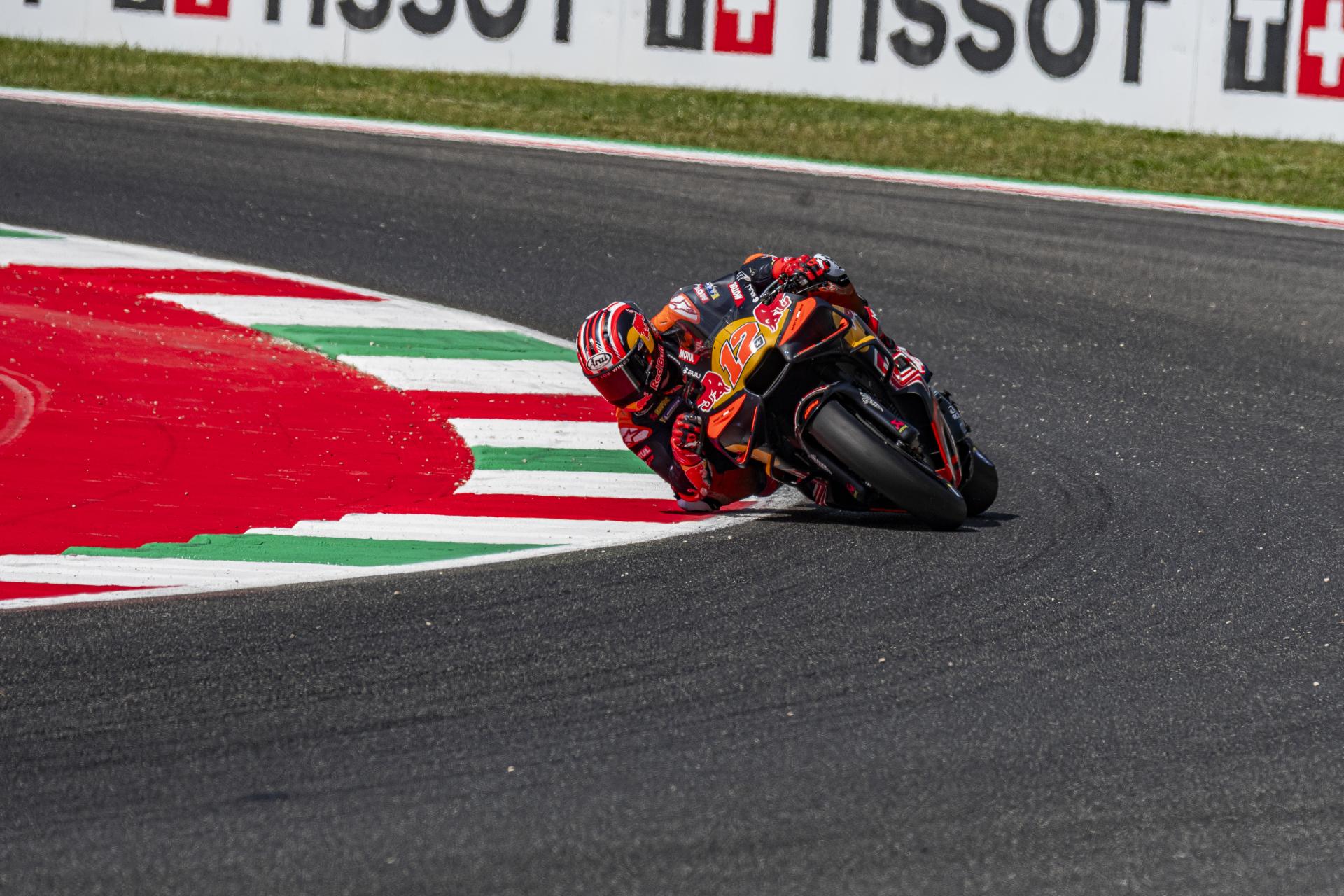 MotoGP Mugello 2026, Di Giannantonio domina il venerdì davanti al pubblico di casa 9 MotoGP GP San Marino 2025free practice 22331