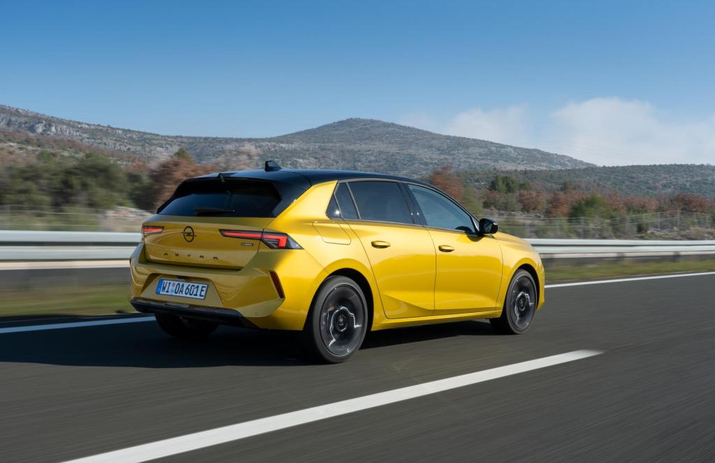 Guida all'acquisto: alla scoperta della Nuova Opel Astra 1 OpelAstraPlug in Hybrid