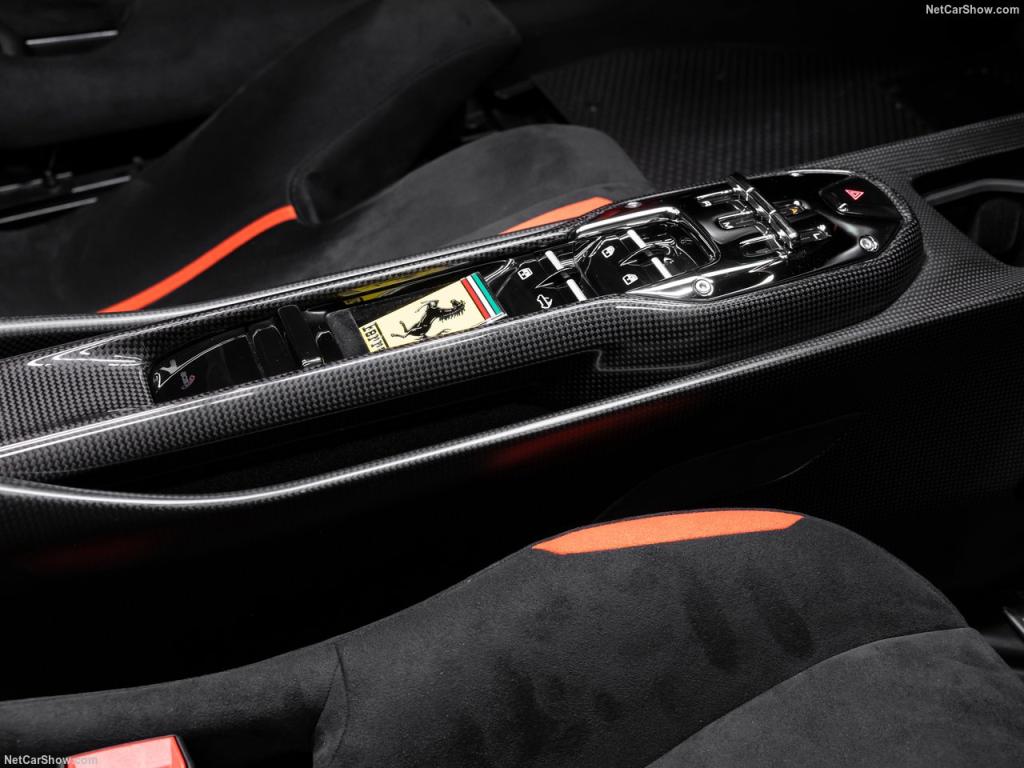 GUIDA ALL'ACQUISTO SUPERCAR: FERRARI 296 SPECIALE, La PHEV adatta alla pista. 2 Ferrari 296 Speciale A 2026 1280 26ae0619ca5a00b2e689d42d8085c8d283