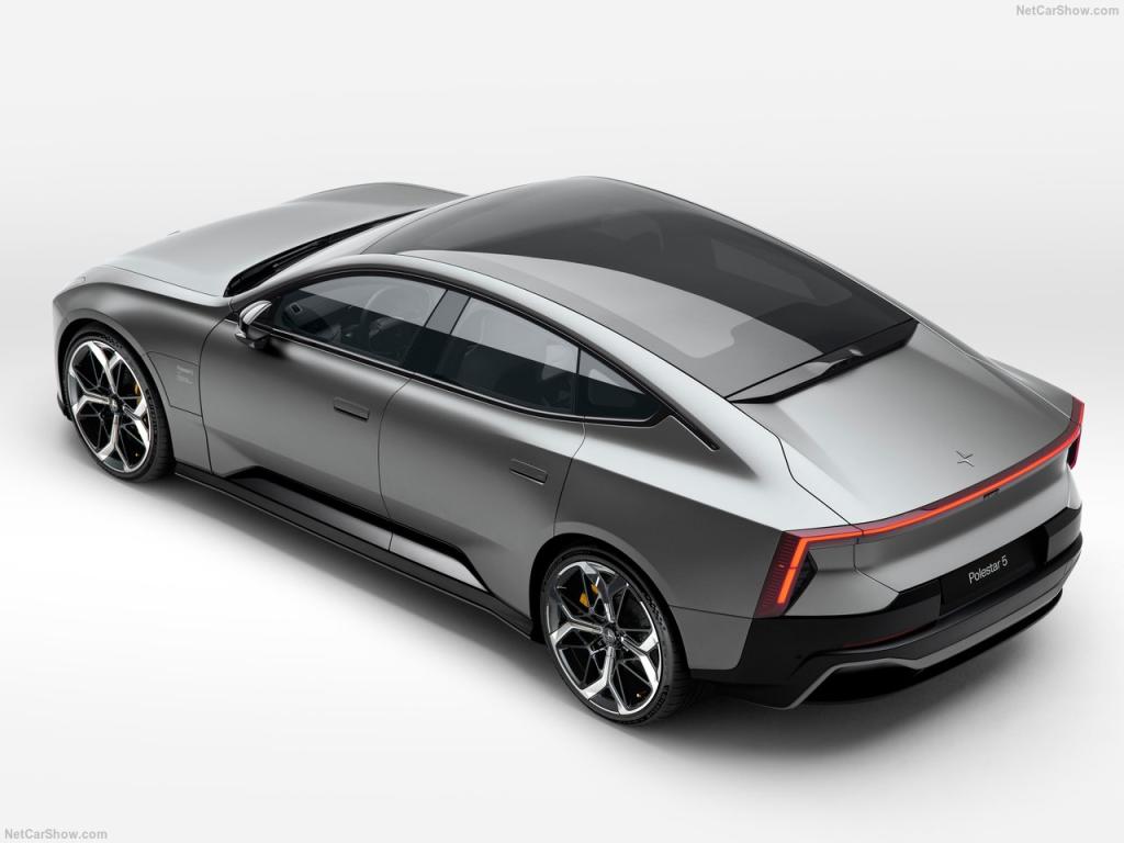 Guida all'acquisto: Polestar 5, eleganza e innovazione da GT elettrica 1 Polestar 5 2026 1280 4084a00ecdb4a2eec6020c69d040f330f3