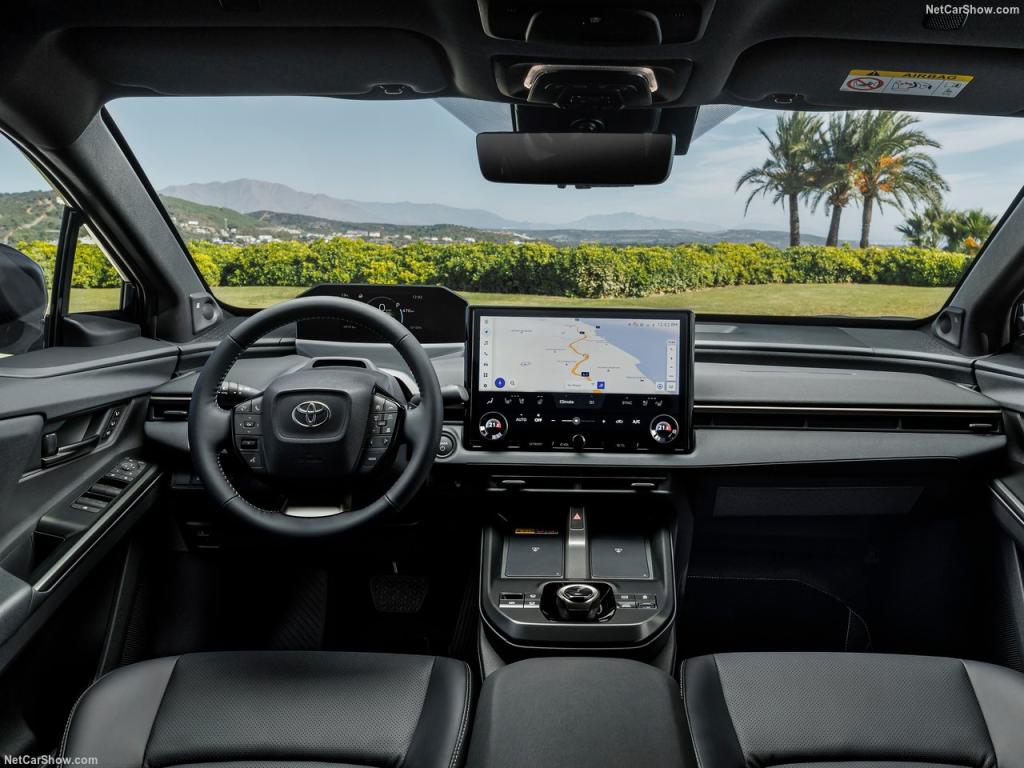 Auto notizie: Toyota bZ4X Touring, il nuovo SUV elettrico per l'avventura 2 Toyota bZ4X 2026 1280 0a8f3dbcf80126828277c100147f7f389d