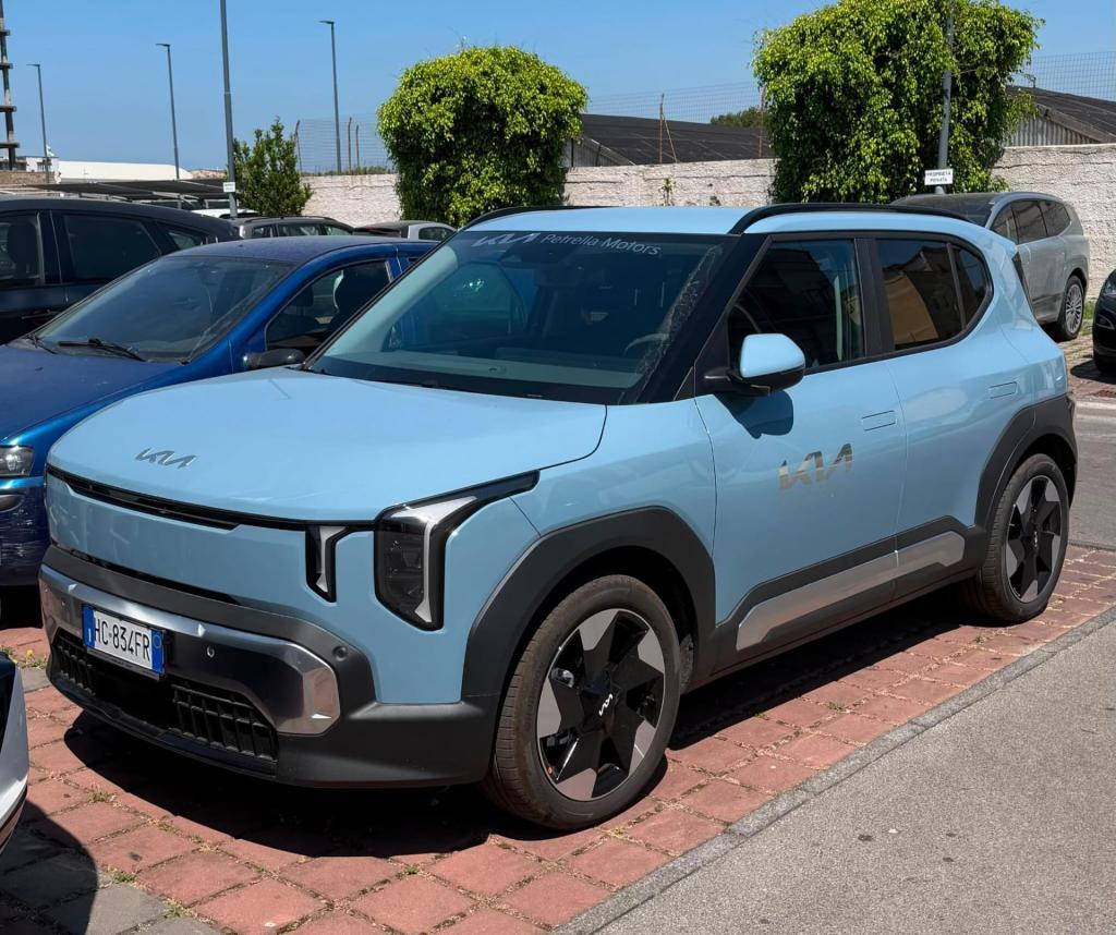 Test Drive: Kia EV2, Il B-SUV Elettrico per la Famiglia Concreto e Maturo 1 WhatsApp Image 2026 06 16 at 20.07.52 1