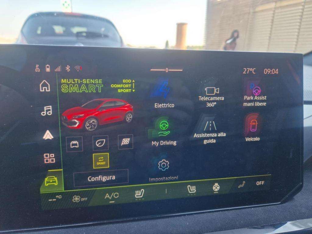 Test Drive: Renault Clio E-Tech 160 CV Esprit Alpine, l’ibrida che veste sportivo 9 WhatsApp Image 2026 07 15 at 10.01.10 12