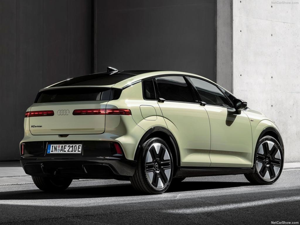 Mondial de l’Auto 2026: Audi A2 e-tron, il ritorno del mito dell’efficienza che ridefinisce la compatta premium 1 Audi A2 e tron 2027 1280 8e7da97f69486ad98be0609fa0f4a3cefc