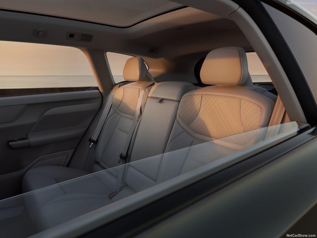 Mondial de l’Auto 2026: Volvo EX60, l’erede elettrica della XC60 ridefinisce gli standard di autonomia ad 800V 3 Volvo EX60 2027 1280 7e748c1a7ceb933f4e41f14a97ca8cafd5