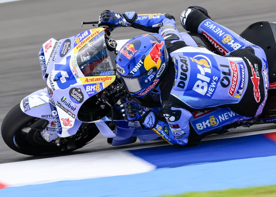 Alex Marquez Il Più Veloce Nelle Prove Libere Del MotoGP Di Spagna 2025 ...