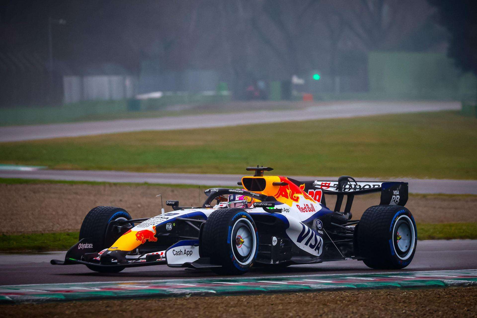 racing-bulls-2026-prime-immagini-della-vcarb03-in-pista-a-imola